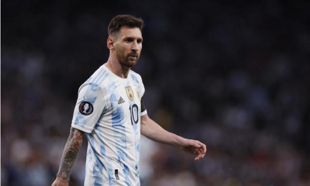 南方日报评论员：第二个百年奋斗目标新征程实现良好开局